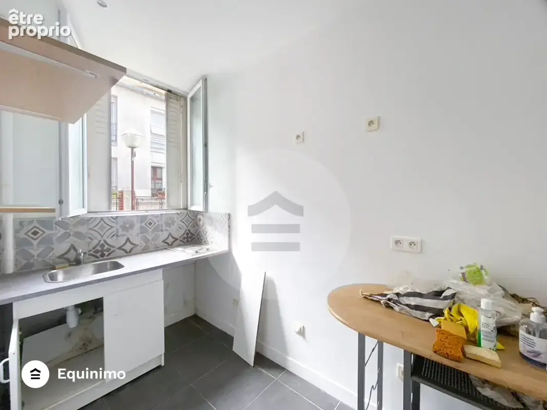 Immeuble de 4 appartements   120 m2 traversant et lumineux, situé Boulevard de la Liberté aux Lilas, à proximi - photo 8