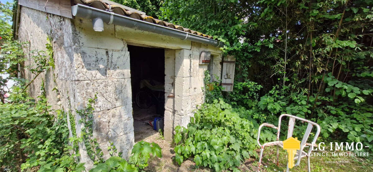 Maison à SAINT-FORT-SUR-GIRONDE