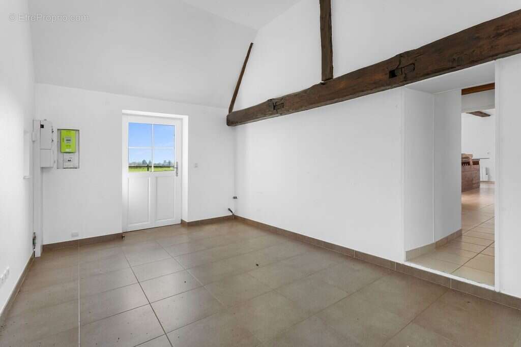 Maison à MEZIDON-CANON