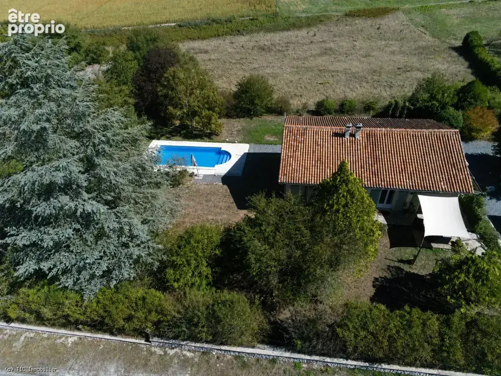 Pavillon de 4 Chambres et Piscine. Belles Vues Sur La Campagne - photo 2