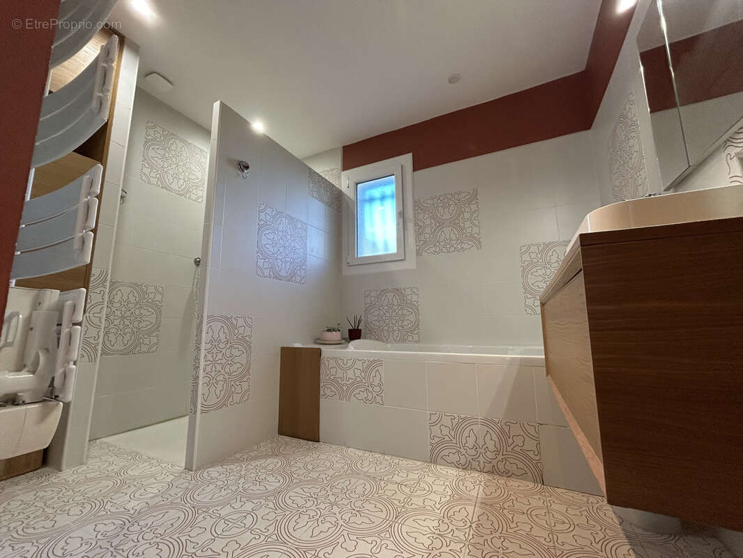 Maison à LEZIGNAN-CORBIERES