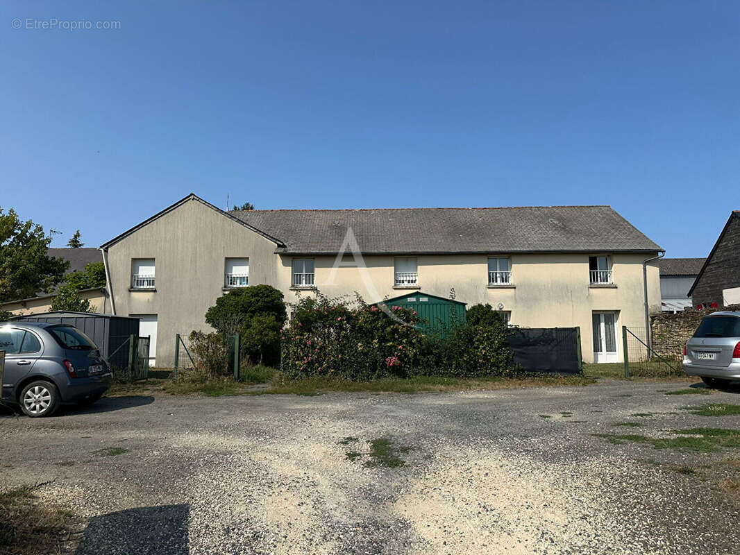 Maison à DOUE-LA-FONTAINE