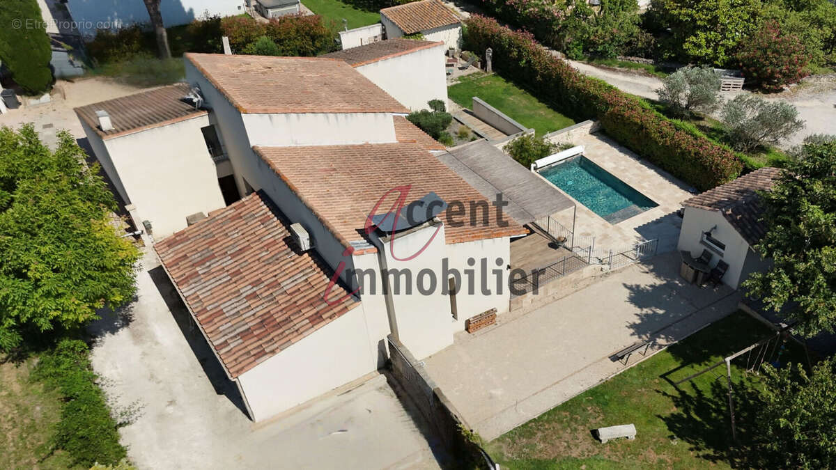 Maison à MOLLEGES