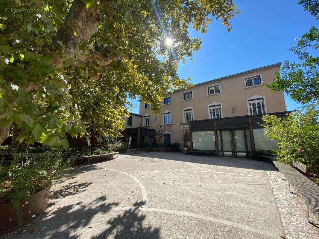 Appartement à FONTAINES-SUR-SAONE