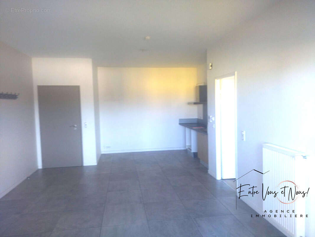 Appartement à POMPIGNAC