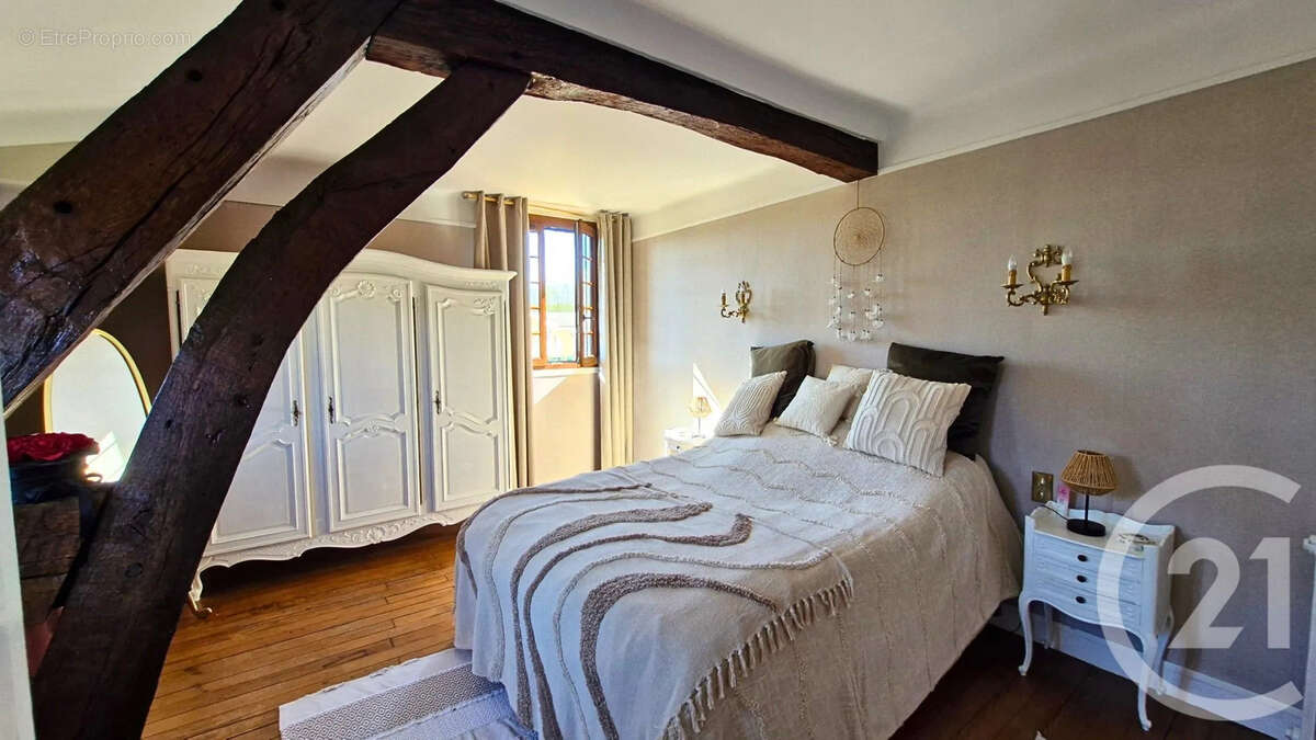 Maison à BEAUMONT-LE-ROGER