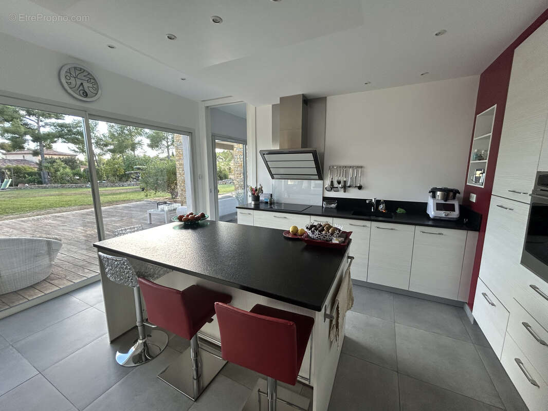 Maison à LA CADIERE-D&#039;AZUR