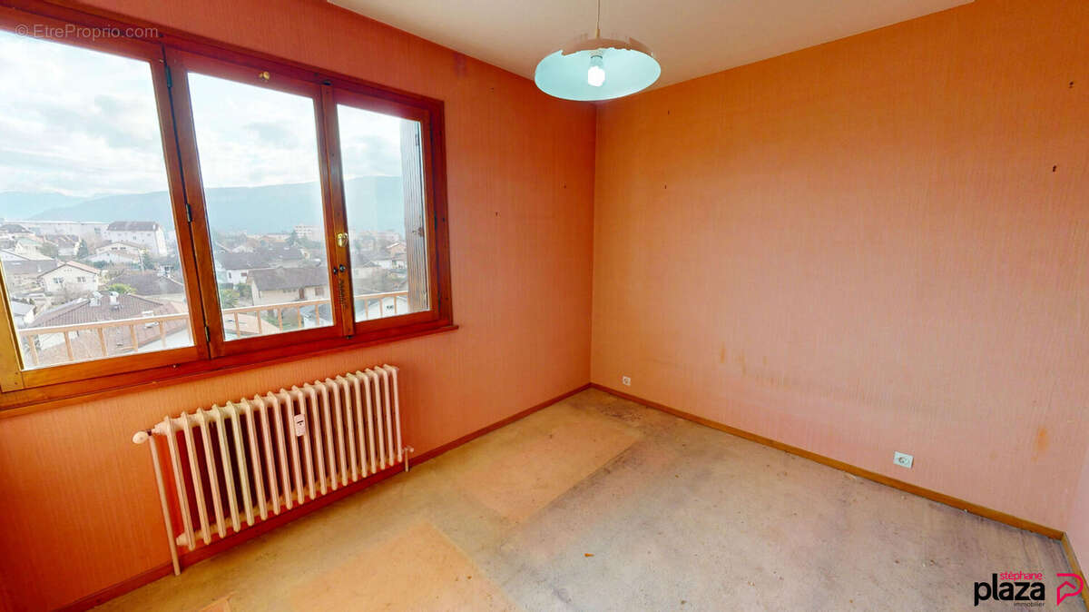 Appartement à AMBILLY