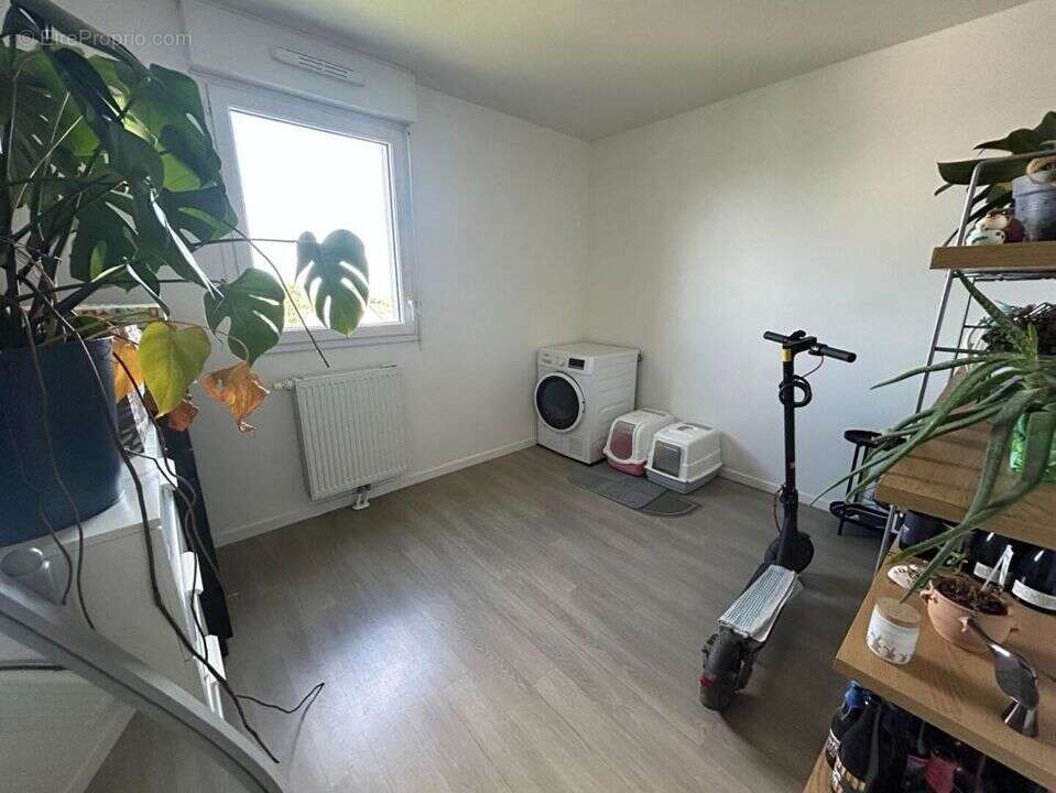 Appartement à FLEURY-SUR-ORNE