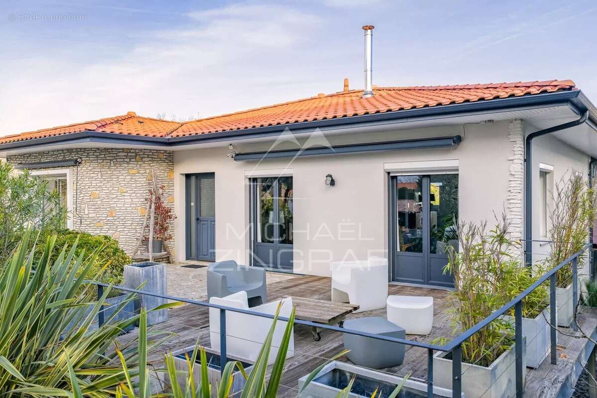 Maison à GUJAN-MESTRAS