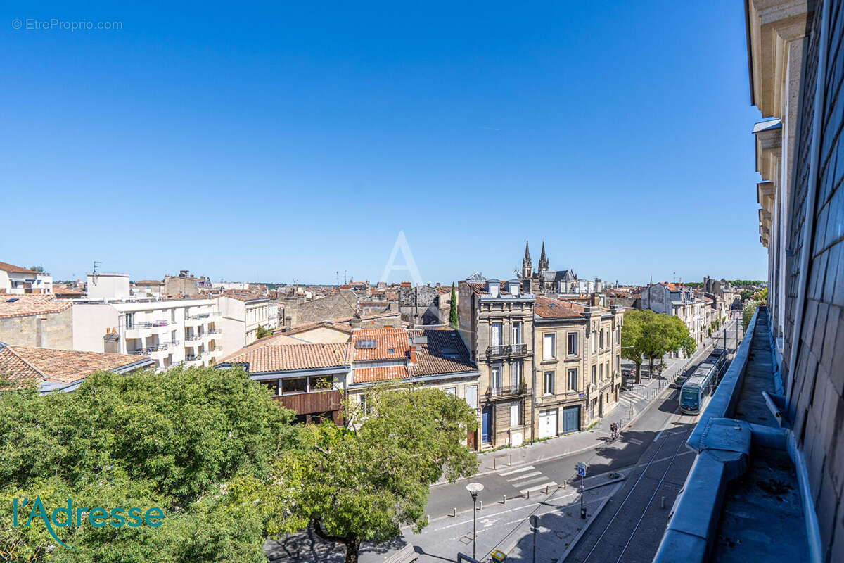 Appartement à BORDEAUX