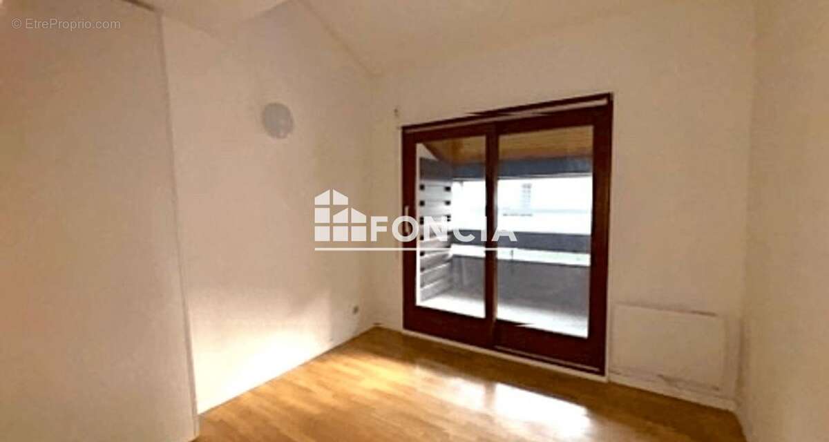 Appartement à DOUVAINE