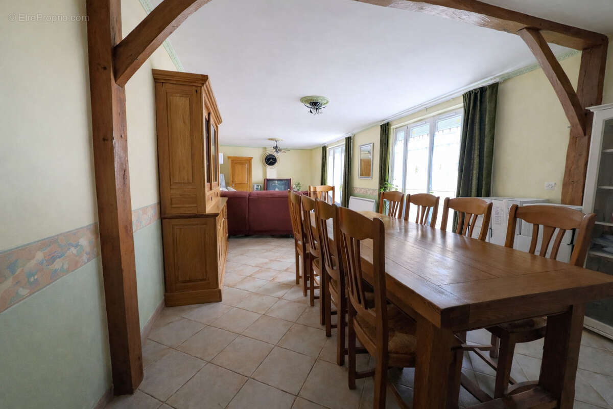 Maison à SAINT-CREPIN-IBOUVILLERS