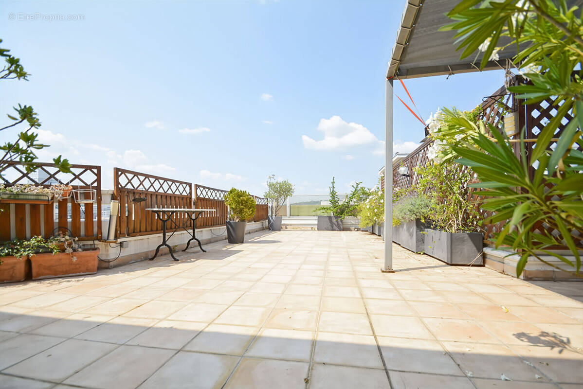 Appartement à BOULOGNE-BILLANCOURT