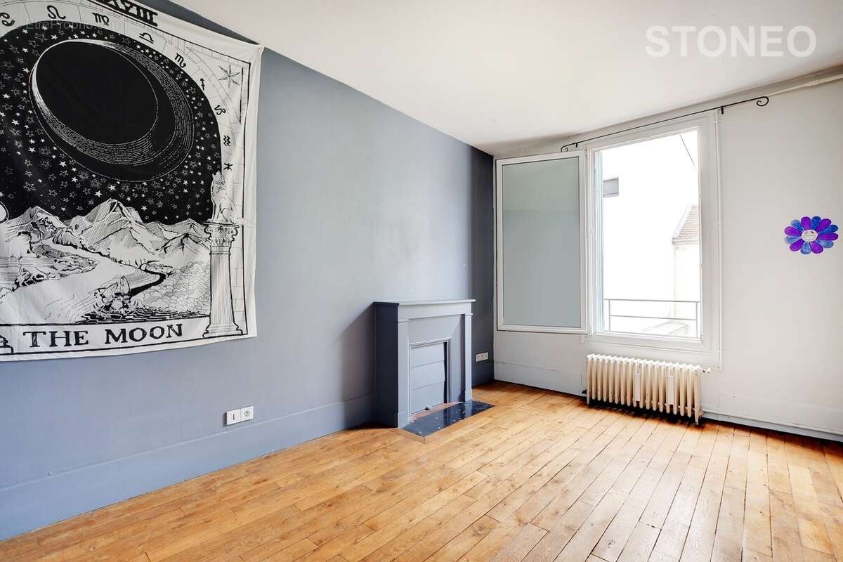 Maison à ISSY-LES-MOULINEAUX