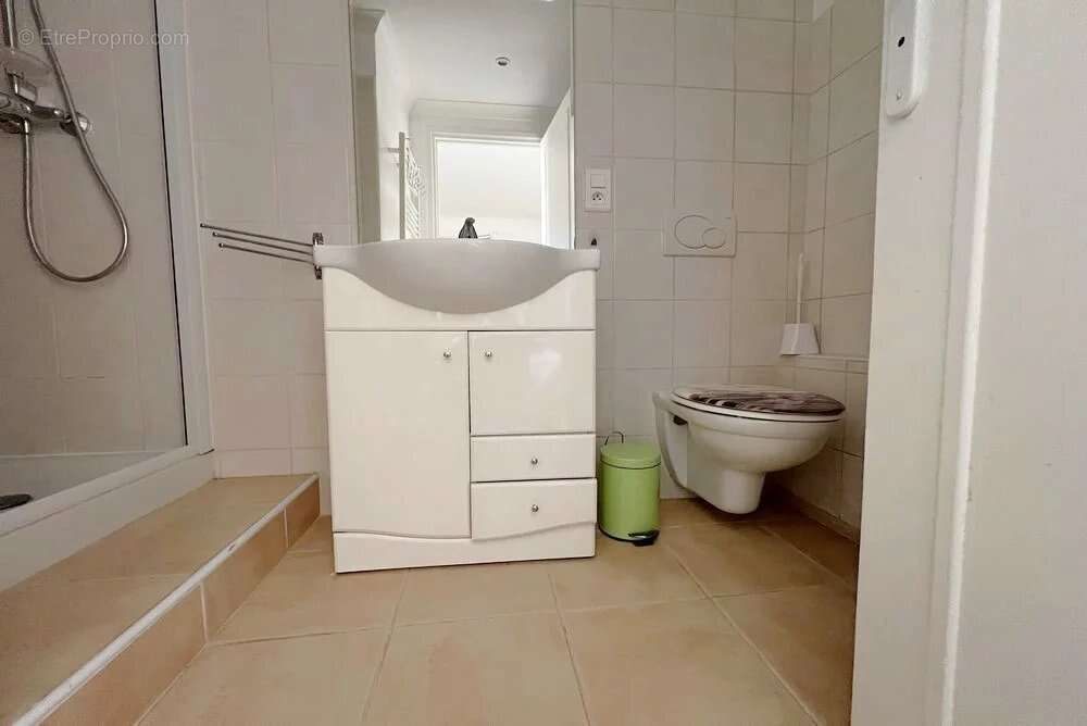 Appartement à MONTAUROUX