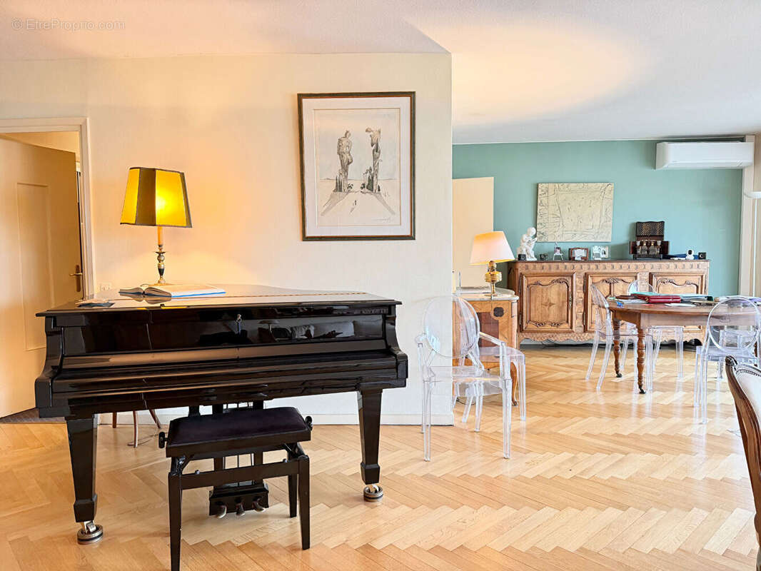 Appartement à LYON-6E