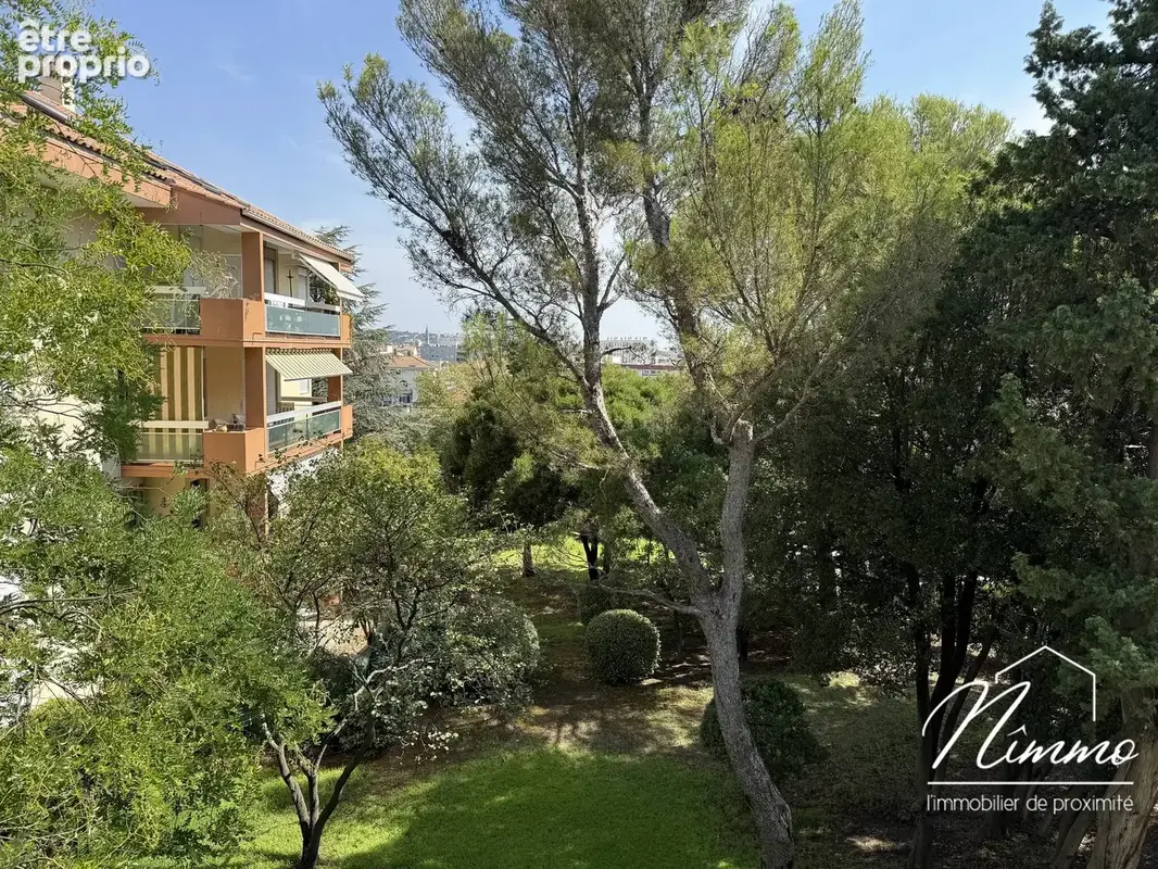 Exclusivite nimes jean jaures sud appartement t2 bis terrasse parking prive - photo 2