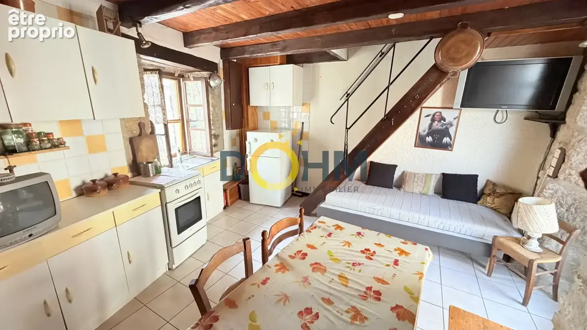 Maison en pierre à vendre à Saugues   Centre-bourg - photo 2