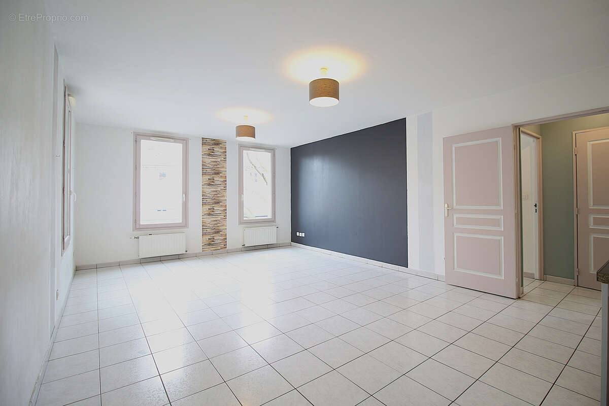 Appartement à BRIGNAIS