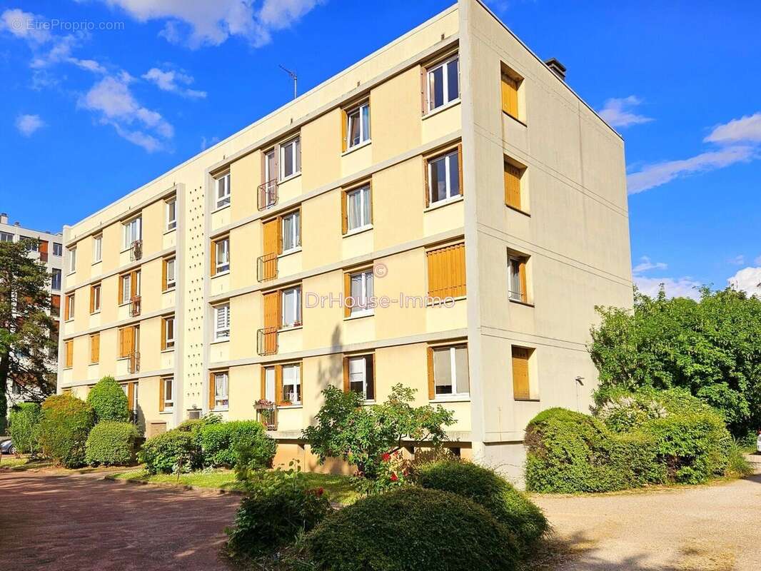 Appartement 56 m² à Saint-Maur-Des-Fosses  - photo 25