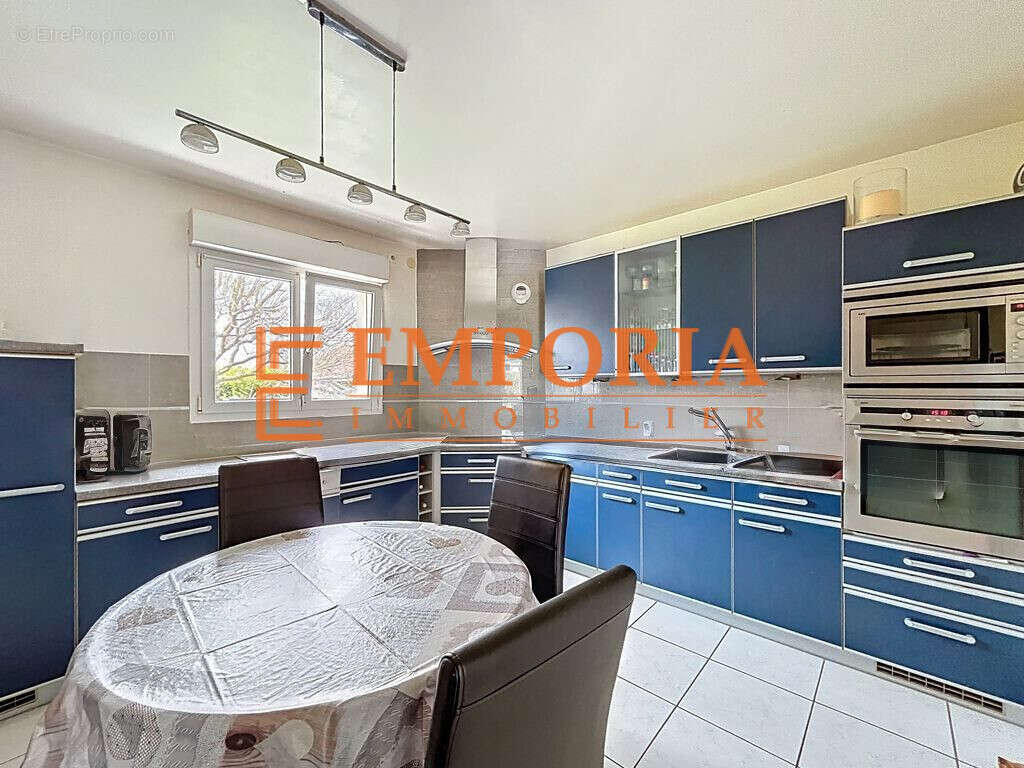 Maison à MUESPACH-LE-HAUT