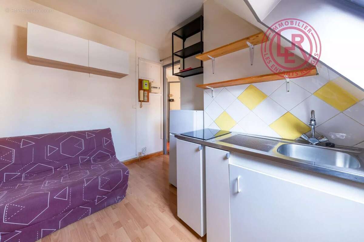 Appartement à PARIS-10E