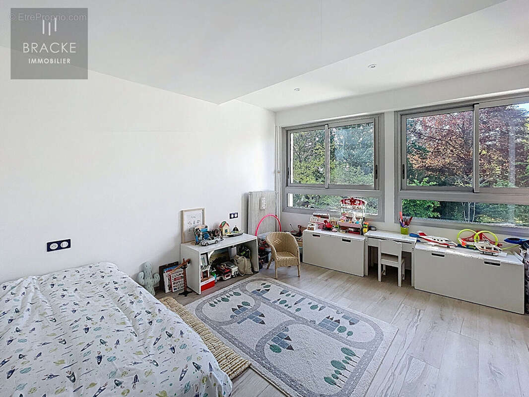 Appartement  5 pièces -  143 m2- COURBEVOIE CENTRE-HEROLD - photo 9