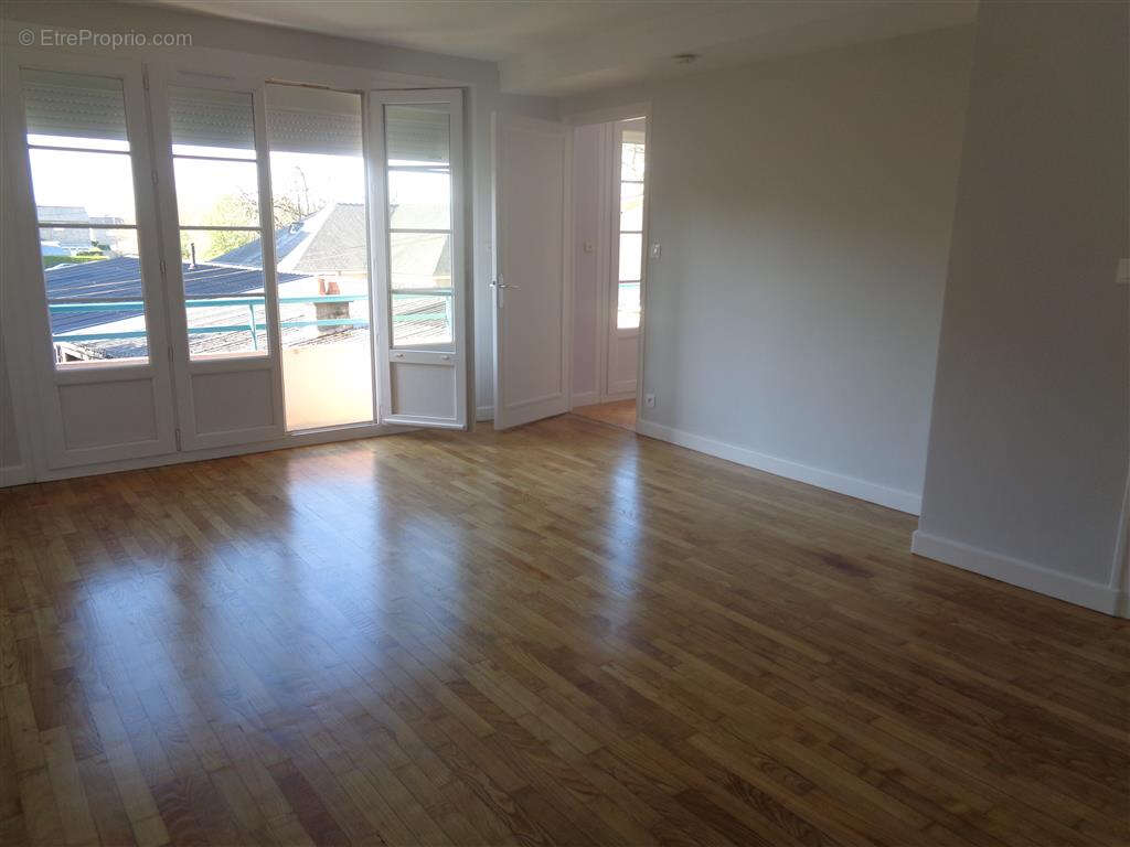 Appartement à FOUGERES
