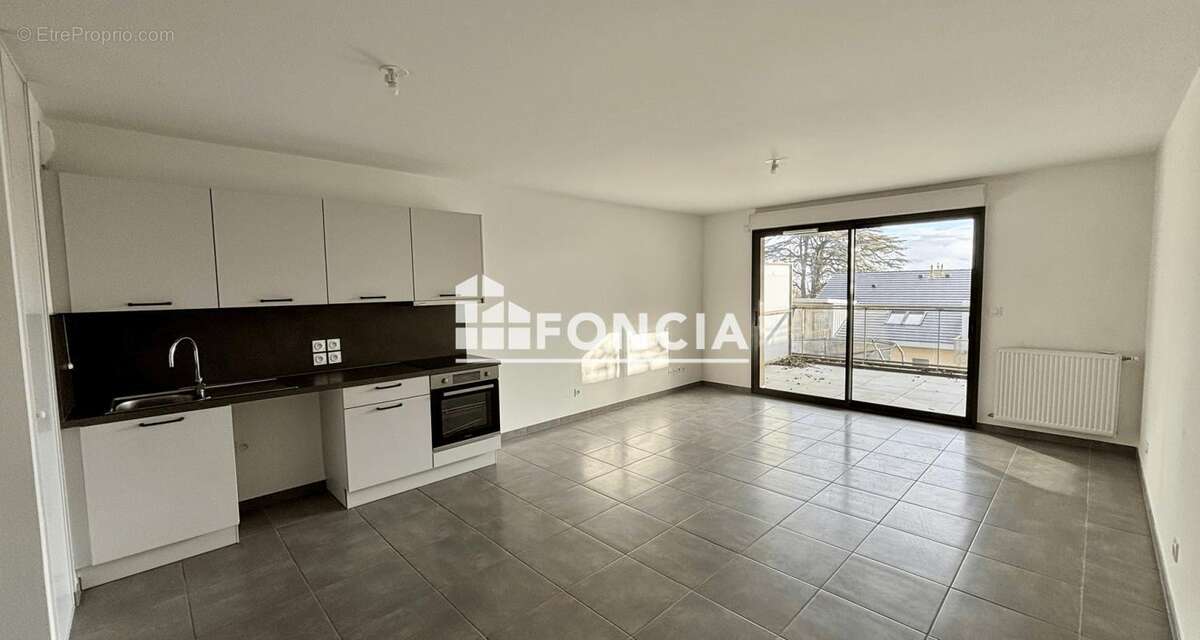 Appartement à DIVONNE-LES-BAINS