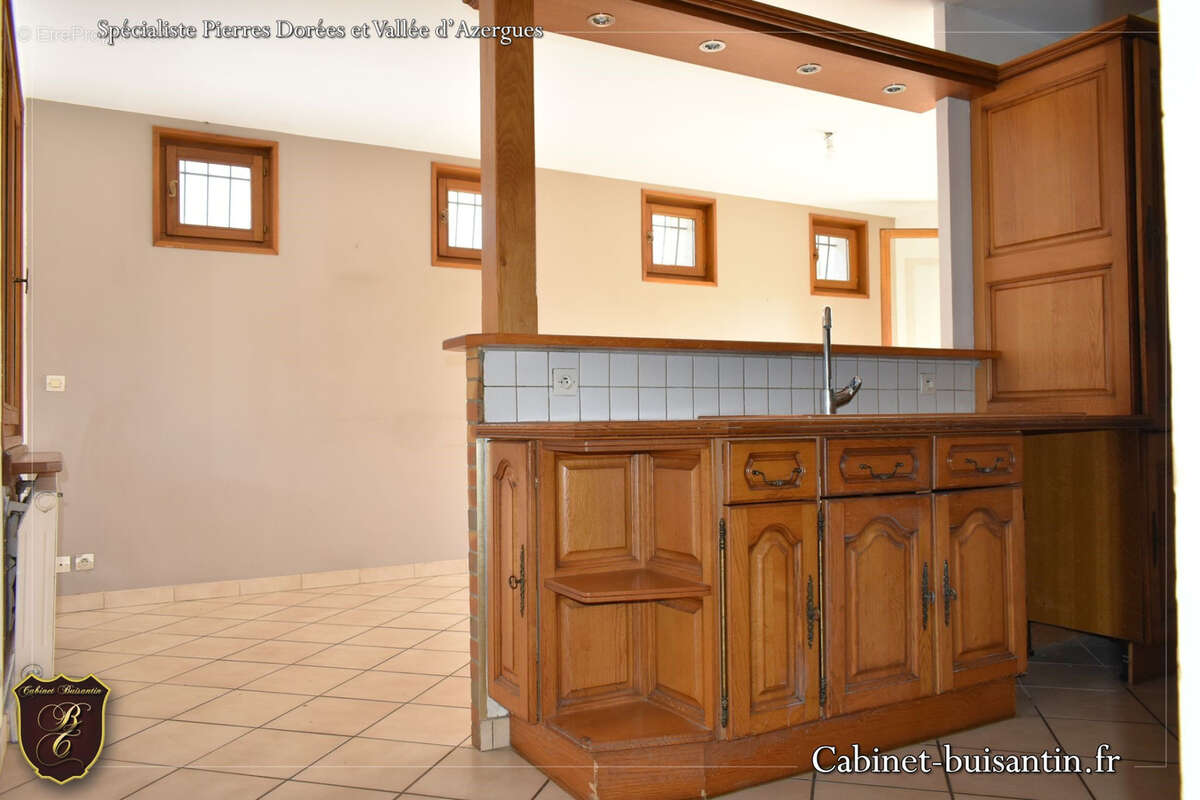 Maison à LE BOIS-D'OINGT