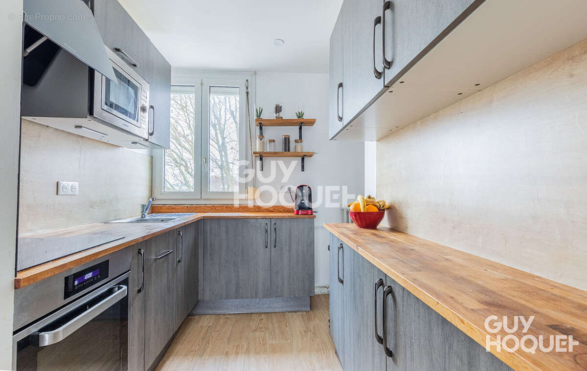 Appartement à ATHIS-MONS