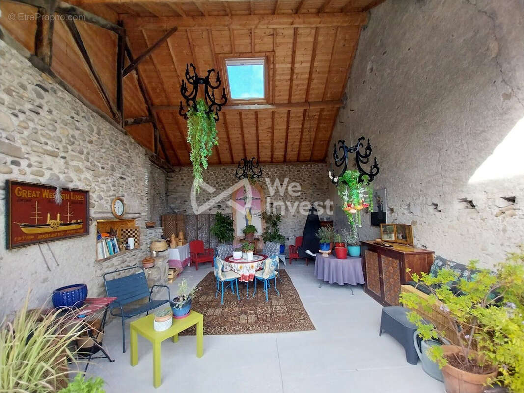 Maison 7 pièces 280 m² à vendre à Igon (64800) - photo 9