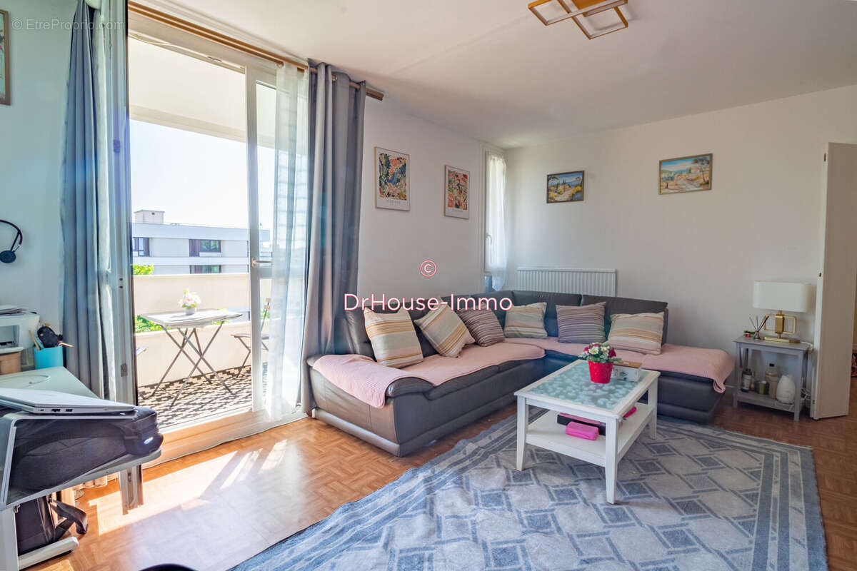 Appartement 88 m² à Elancourt  - photo 10
