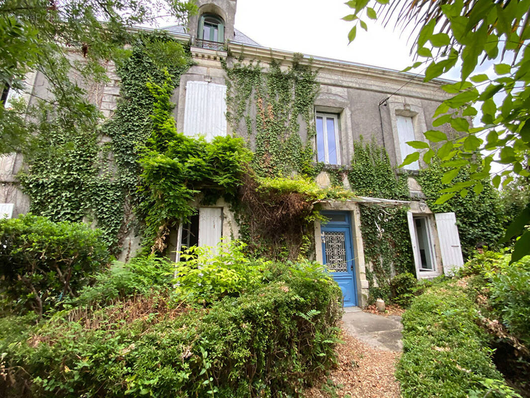 BOURCEFRANC - Maison de maitre - 3 chambres - 103 m² - photo 1