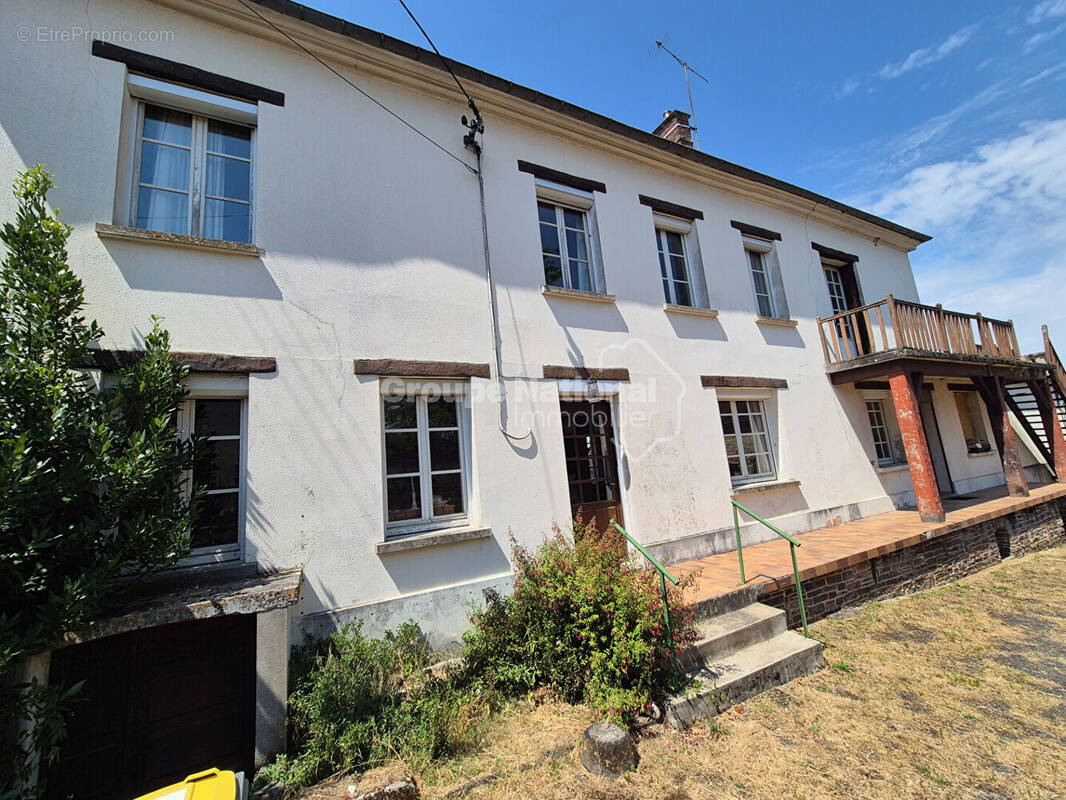 Maison à HENONVILLE