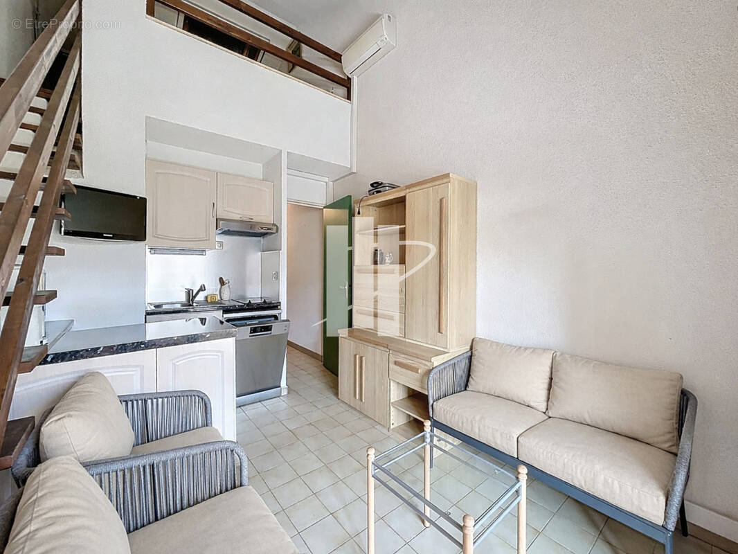 Appartement à SAINT-RAPHAEL