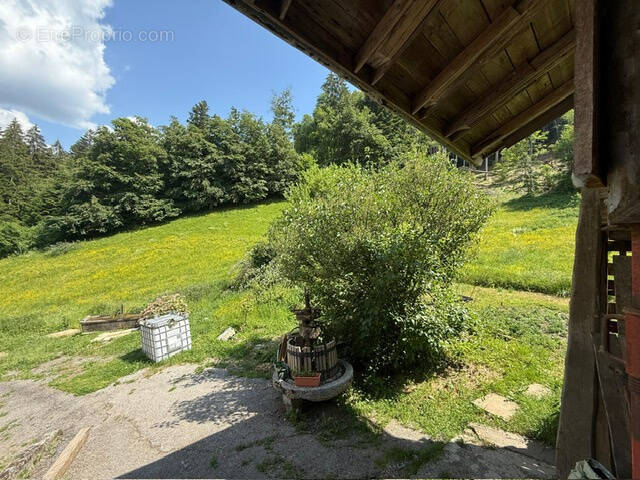 Maison à LA RIVIERE-ENVERSE