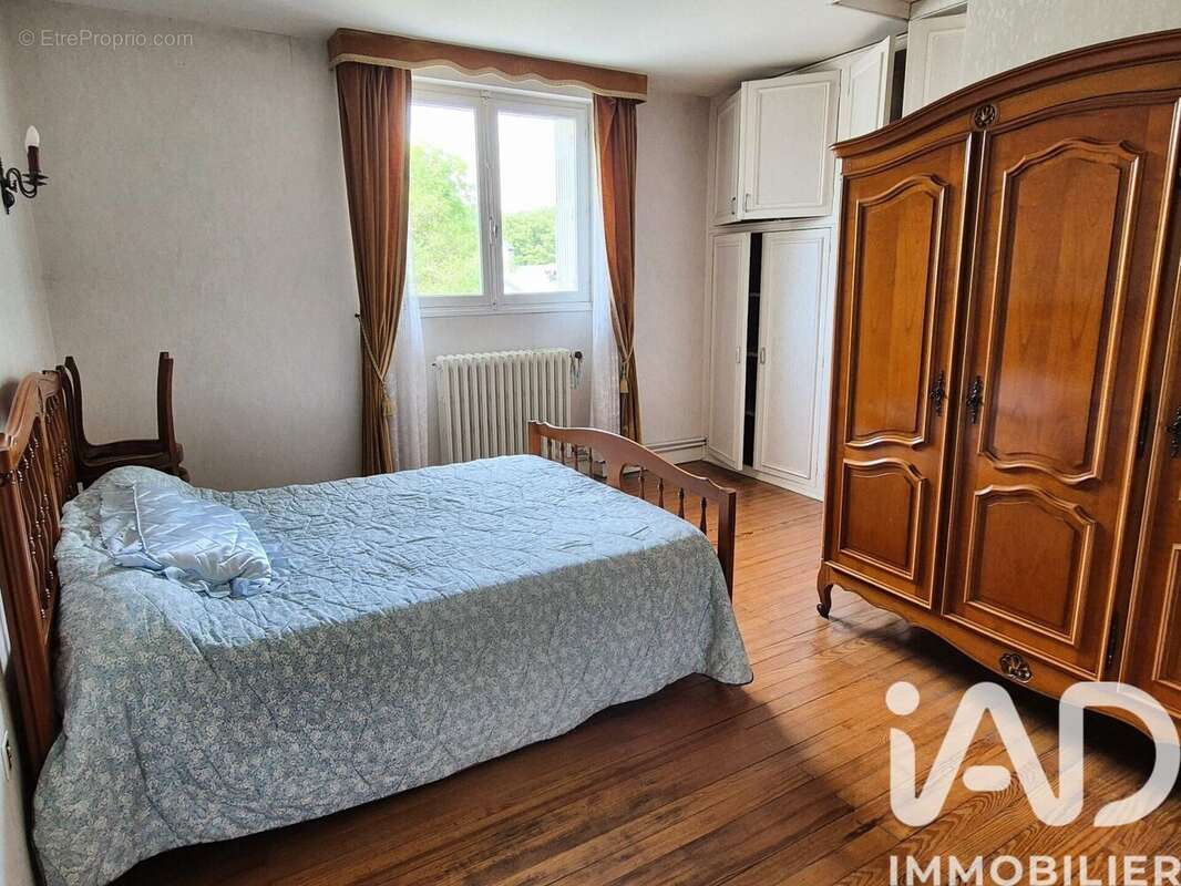 Maison 125 m² à Lasfaillades  - photo 7