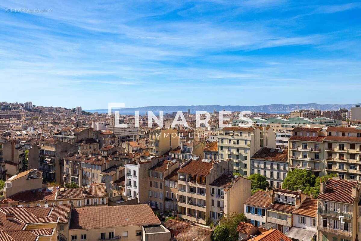 Appartement à MARSEILLE-6E