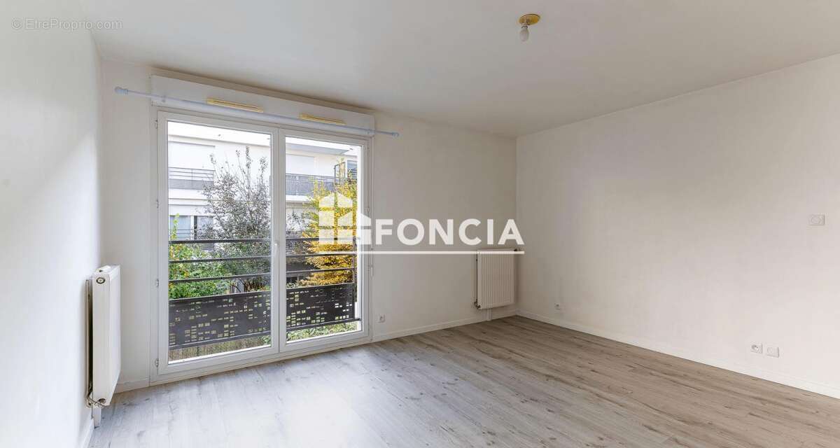 Appartement à POMPONNE