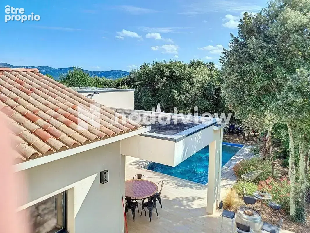*** Villa d’architecte avec piscine à débordement et T2 indépendant – grand garage - proche Pic Saint-Loup / Montpellier Nord –  - photo 20