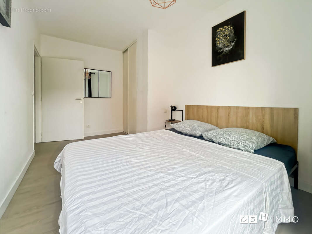 Appartement 45 m² à Lacroix-Falgarde  - photo 7