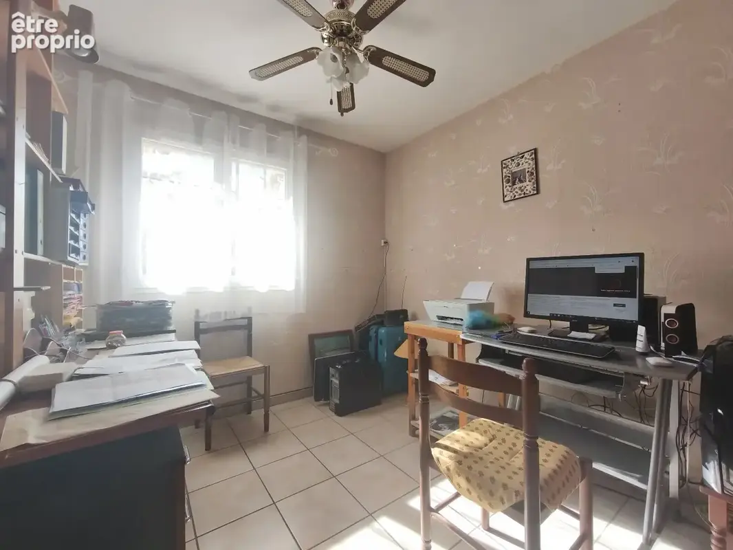 MÈZE  Maison T4 de plain-pied de 82m² avec garage, terrasse et terrain de 372m² piscinable - photo 5