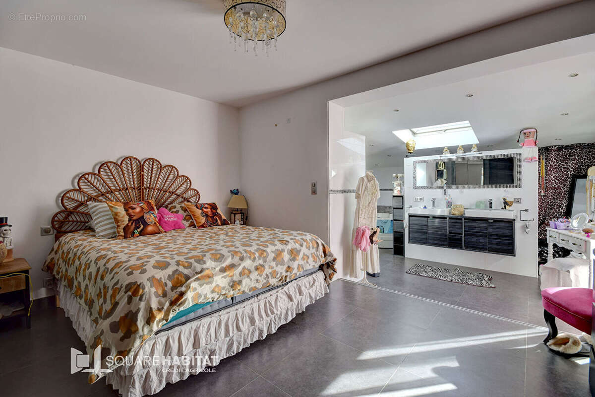 Photo 2 - Maison à AUBAGNE