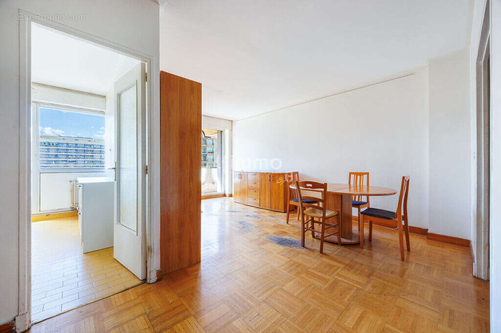 Appartement à MARSEILLE-8E