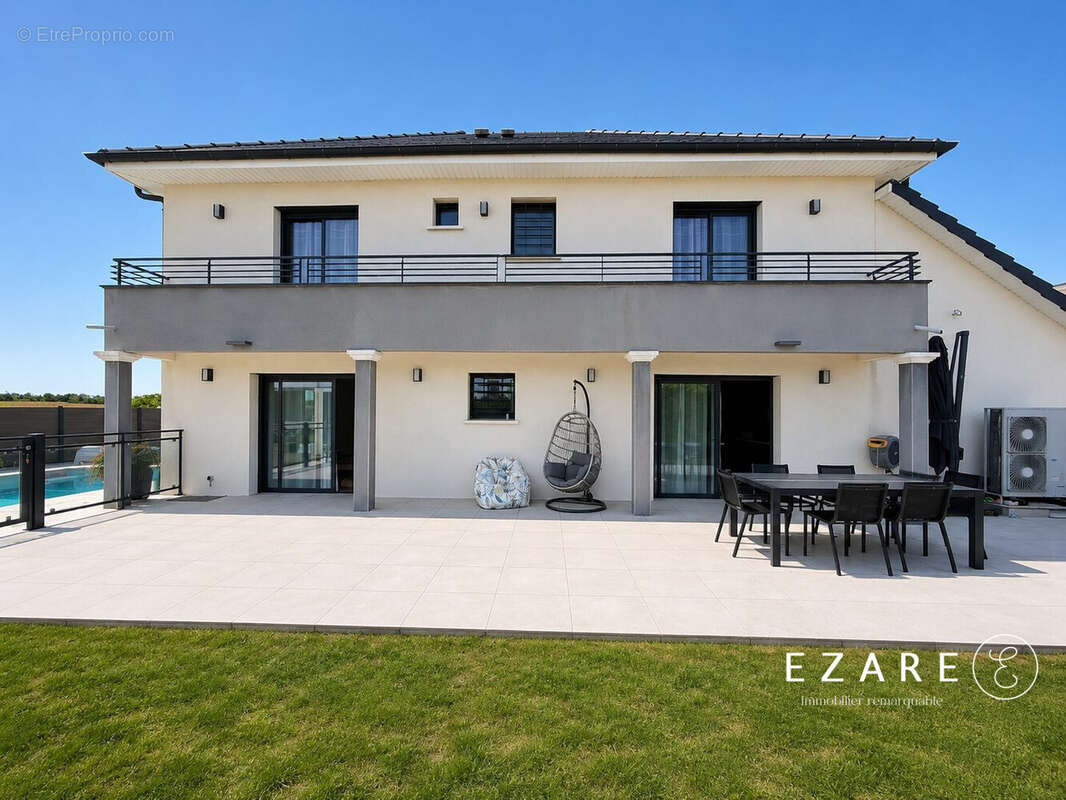 Maison 173 m² à Chevigny-Saint-Sauveur  - photo 7