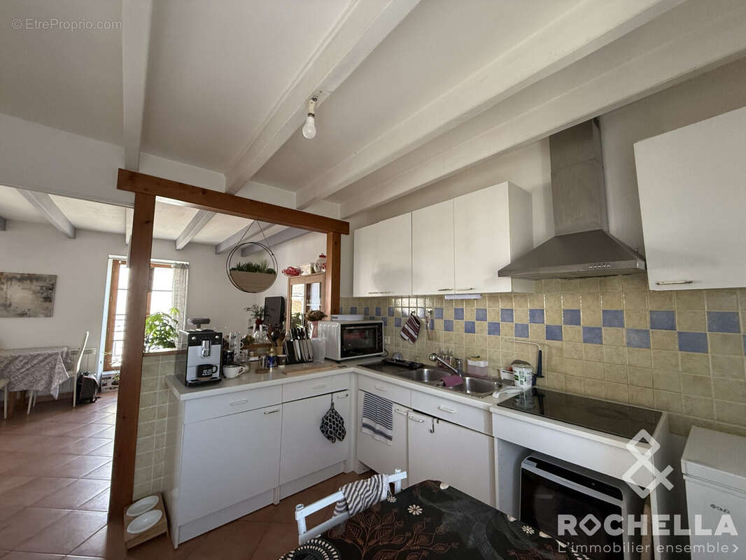 Maison 182 m² à Nere  - photo 5