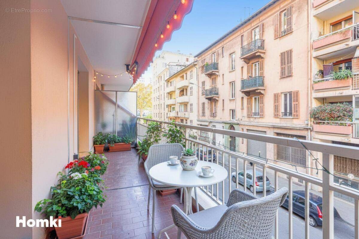 Appartement à NICE