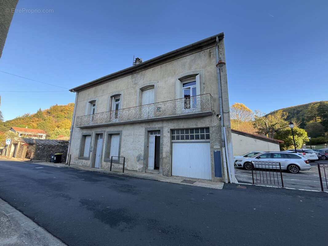 Maison à SAINT-GERVAIS-SUR-MARE